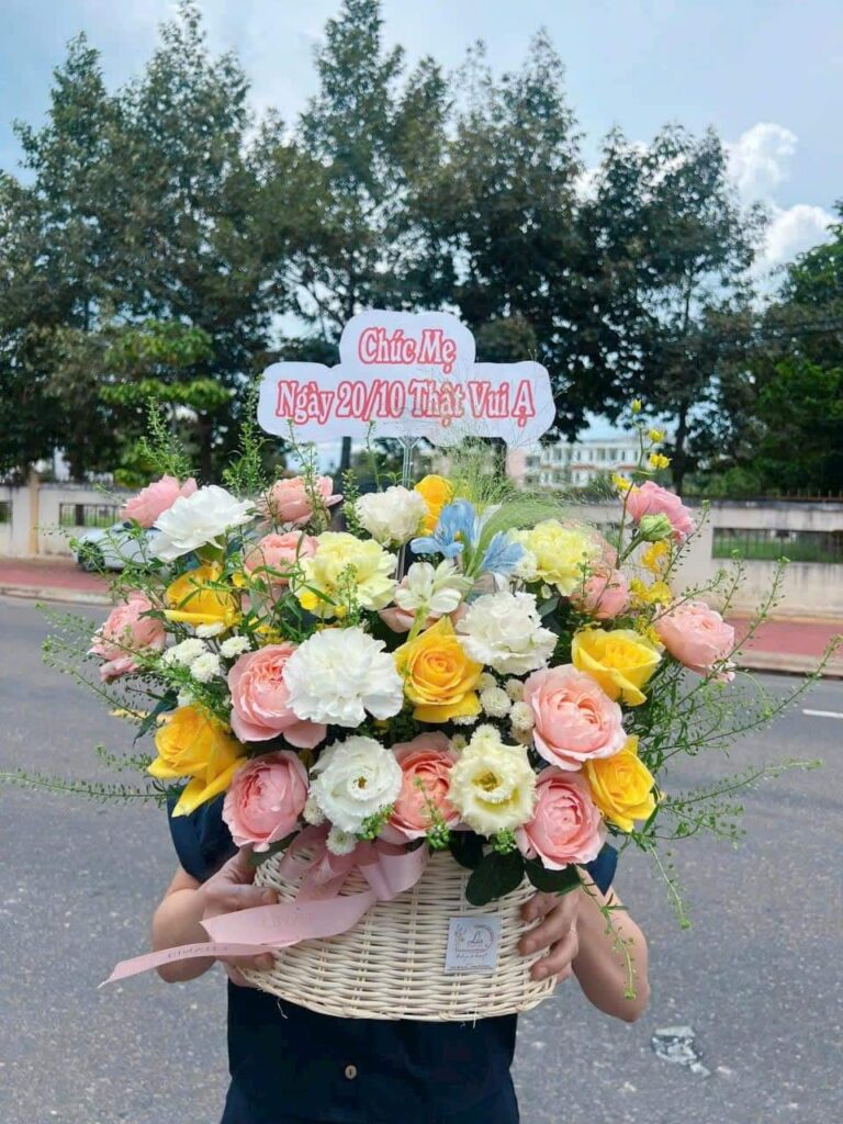 Tiệm hoa nhà Lía
