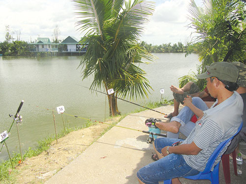 Hồ Câu Cá Cường Máy - Hàm Mỹ