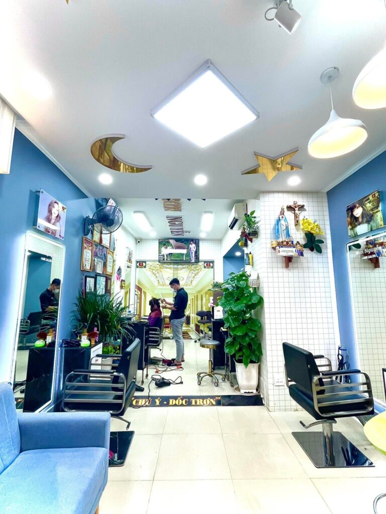 Hair salon Ron Nguyễn