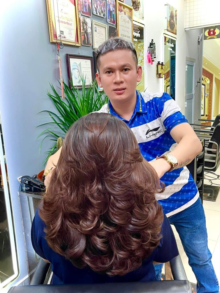 Hair salon Ron Nguyễn
